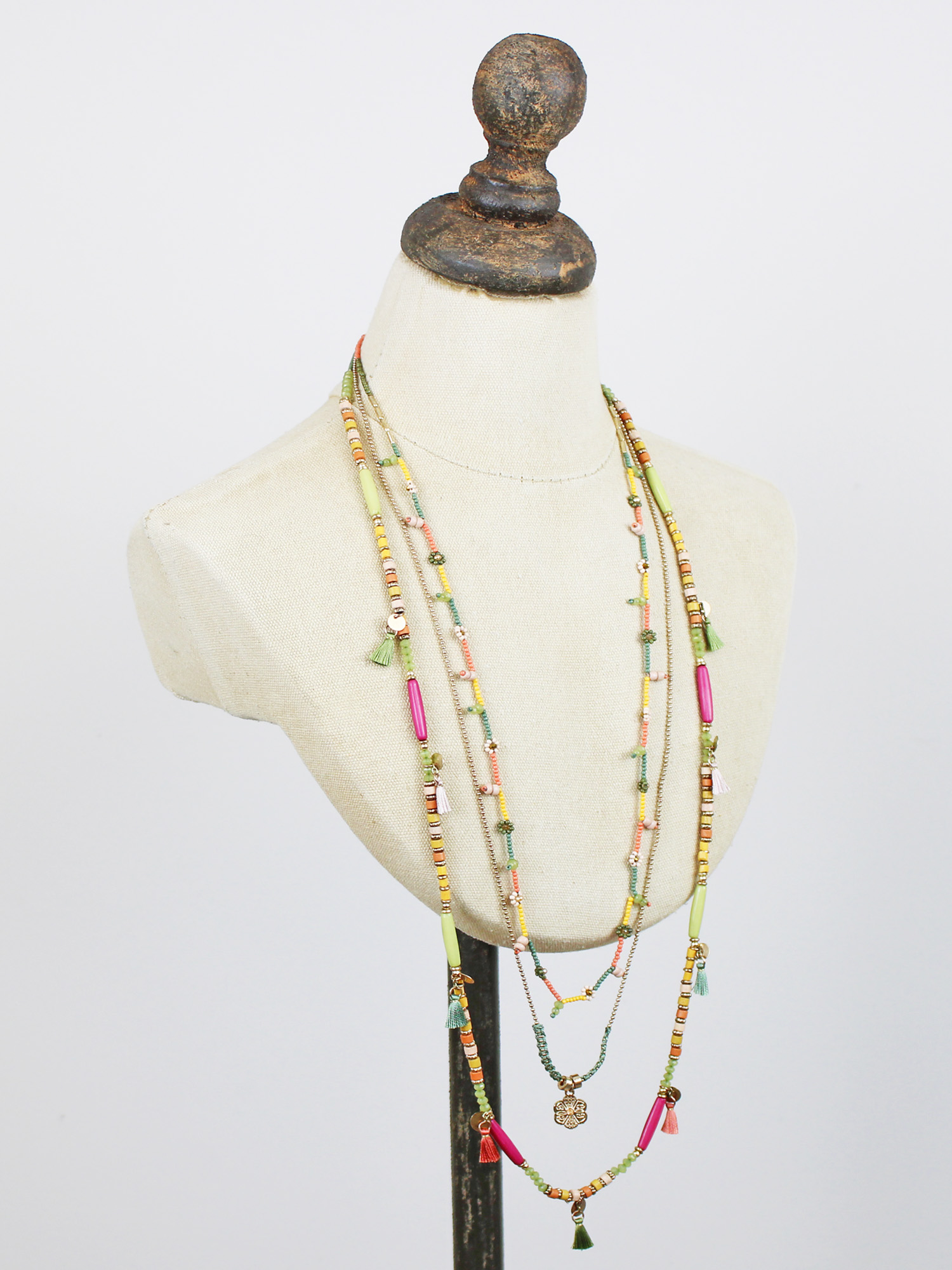 AY1501 THREE-STRAND LAYERED BEAD NECKLACE